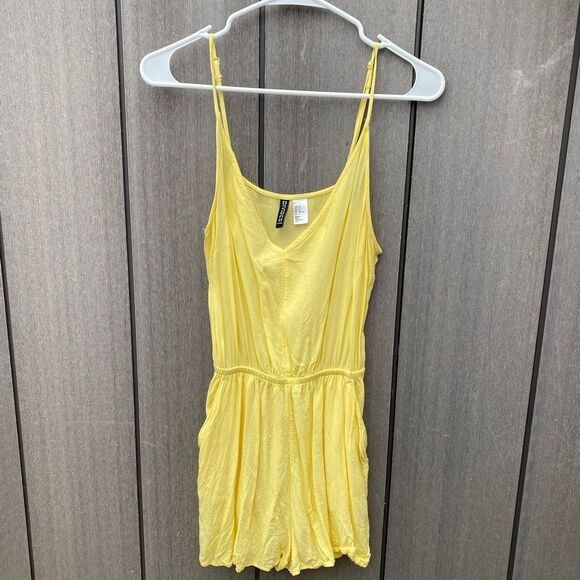 Divided Shorts Romper Yellow - Picture 7 of 8